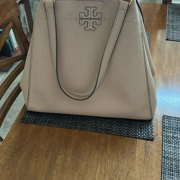 Tory Burch Tan Leather Women's Bag - Picture 10 of 10